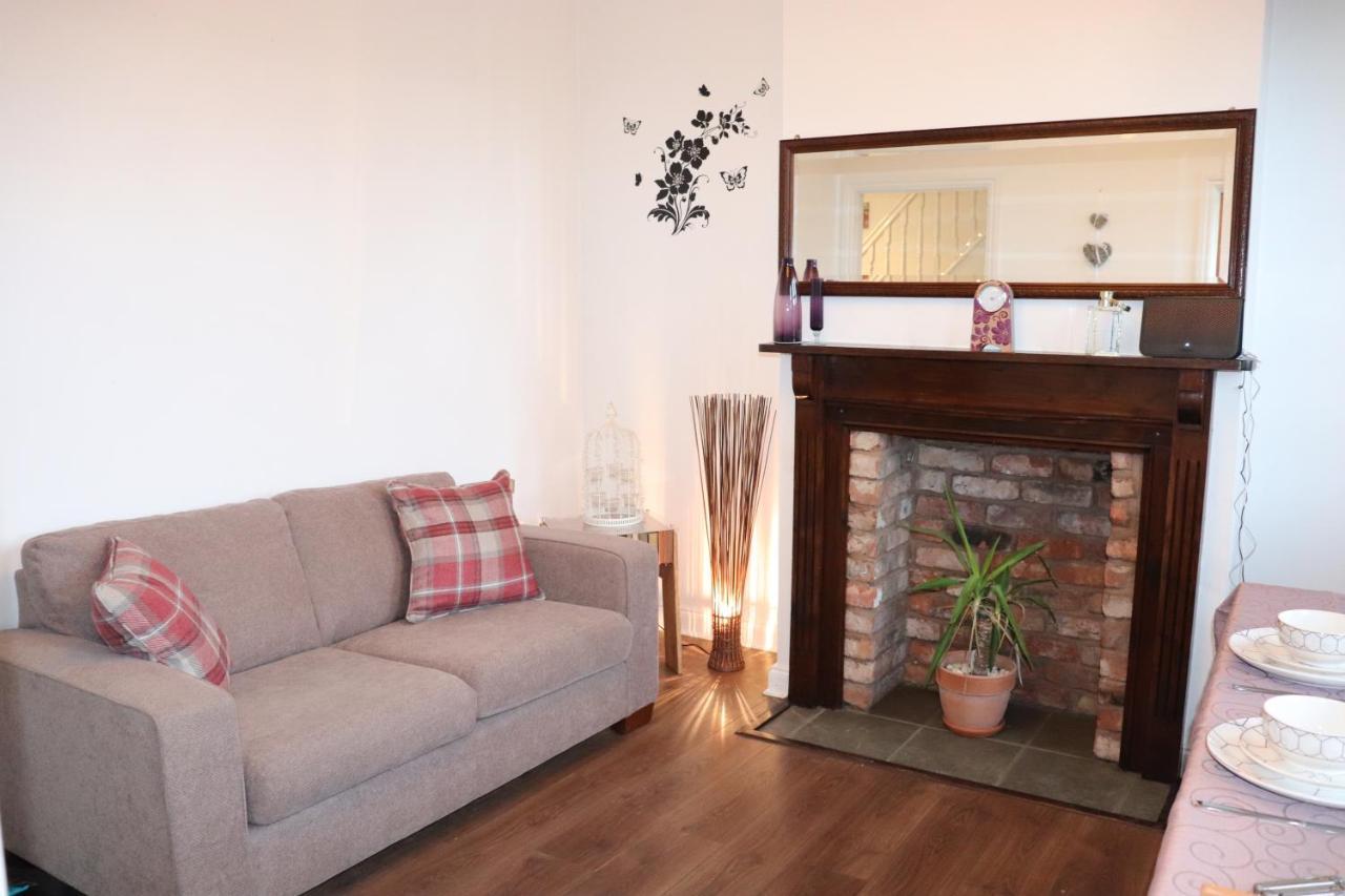 The Nook Villa Northampton Bagian luar foto